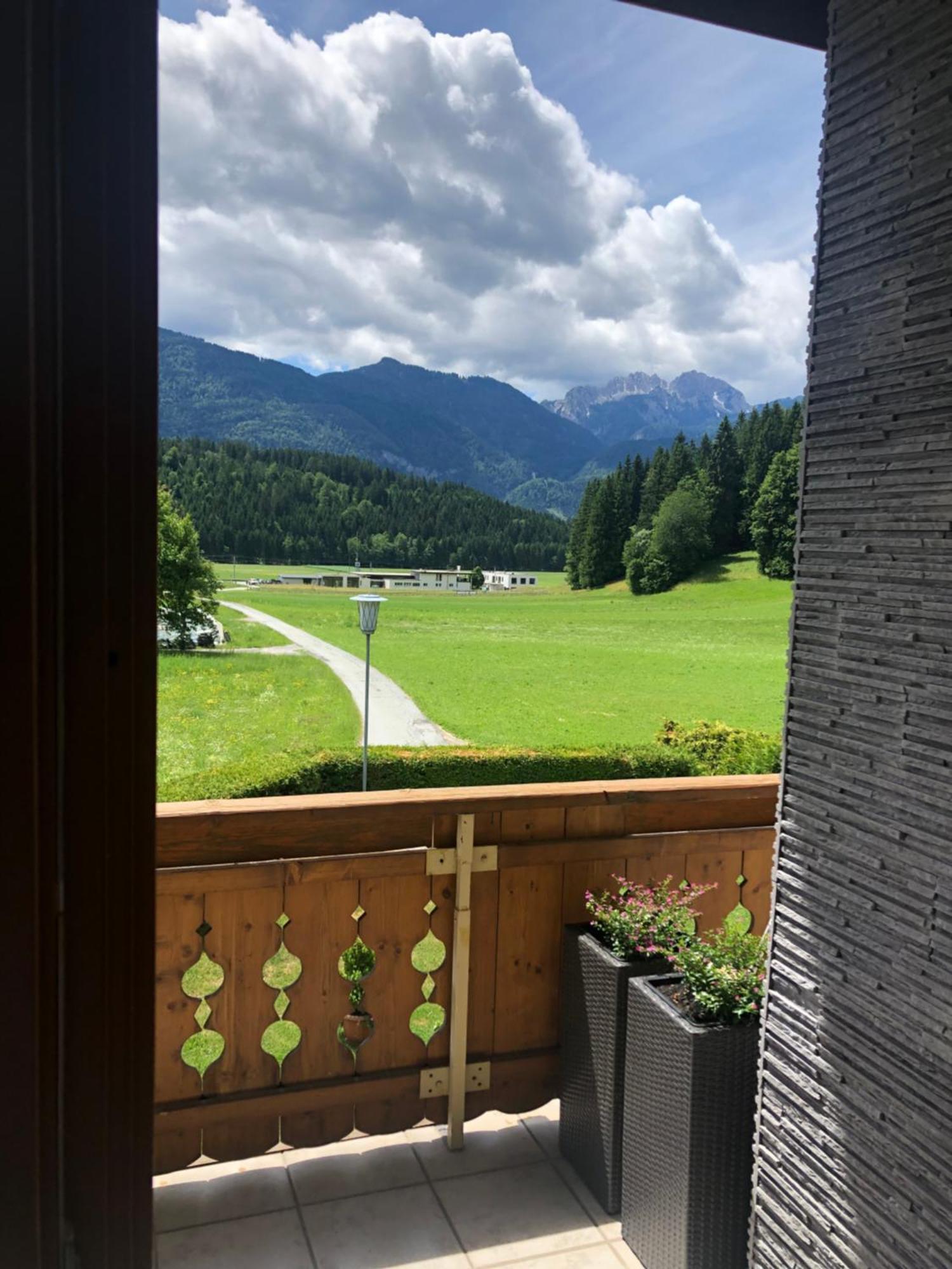 Fritz Apartments "Haus Bergblick" Hermagor-Pressegger See Rum bild